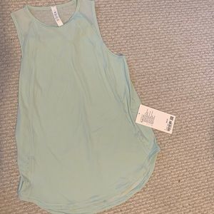 Lululemon Sculpt tank light green